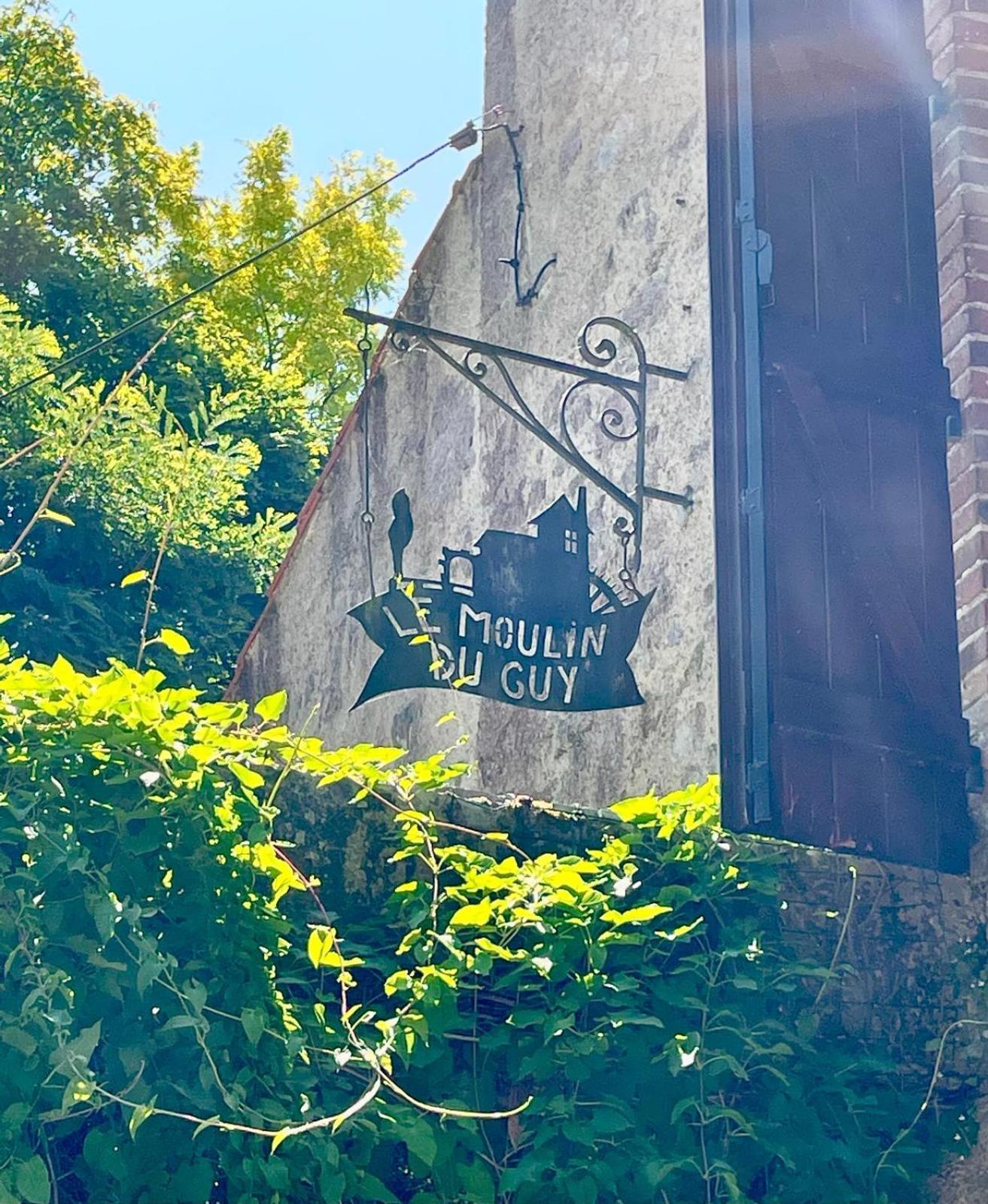 Le Moulin Du Guy, Proche Du Puy Dufou Chanverrie Exterior foto